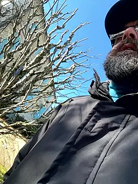 Snapshot of jim470 chatting on February 2, 2025, 2:02 pm jim470 online show from February 2, 2025, 2:02 pm