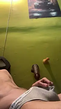 wissbkh online show from February 2, 2026, 11:04 pm