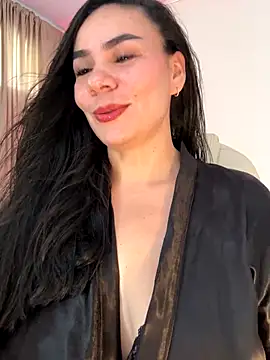 Snapshot of MeganDupont chatting on October 19, 2025, 2:31 pm MeganDupont online show from October 19, 2025, 2:31 pm