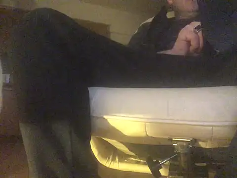 Snapshot of translove chatting on March 21, 2025, 9:56 pm translove online show from March 21, 2025, 9:56 pm