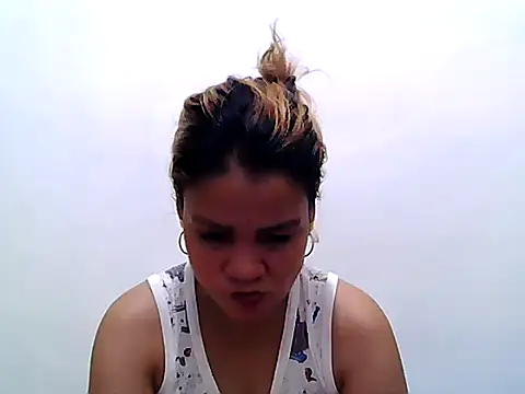 Snapshot of sweetabby_26 chatting on April 5, 2026, 2:18 am sweetabby 26 online show from April 5, 2026, 2:18 am