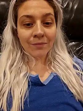 ScarletCallings420 online show from November 22, 2025, 4:11 am