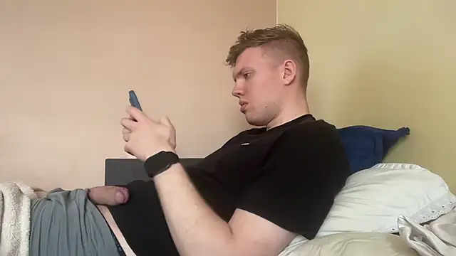 Snapshot of sexybooii6968 chatting on May 8, 2026, 11:58 am sexybooii6968 online show from May 8, 2026, 11:58 am