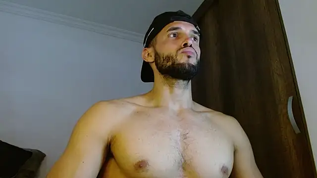 Noah jhonsonn online show from April 28, 2026, 4:11 pm