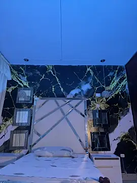 scarlett sexx69 online show from February 3, 2026, 11:37 am