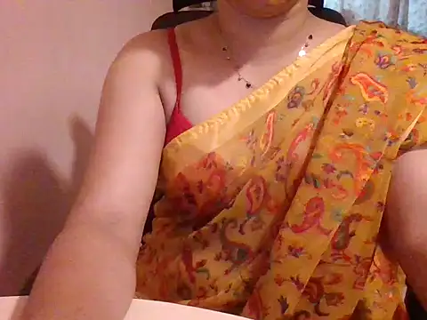 Snapshot of Pinky_4 chatting on November 26, 2025, 10:37 am Pinky 4 online show from November 26, 2025, 10:37 am