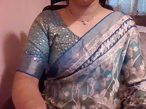 Snapshot of Pinky_4 chatting on October 22, 2025, 3:17 am Pinky 4 online show from October 22, 2025, 3:17 am