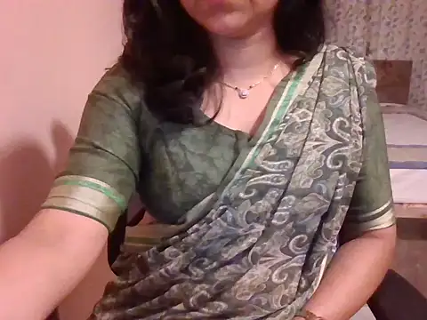 Snapshot of Pinky_4 chatting on October 12, 2025, 12:12 am Pinky 4 online show from October 12, 2025, 12:12 am