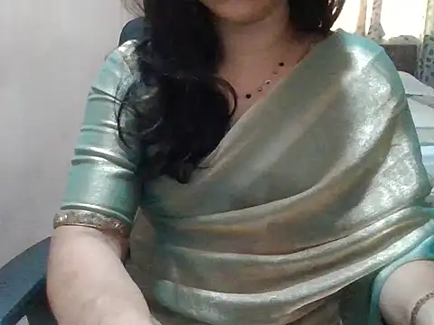 Pinky 4 online show from May 3, 2026, 11:47 am