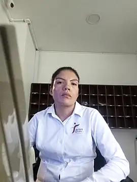 Snapshot of zoey_1824 chatting on March 17, 2025, 4:51 am zoey 1824 online show from March 17, 2025, 4:51 am