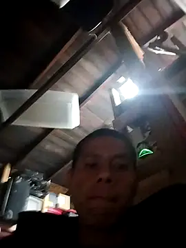 Snapshot of BIG-CkD_F chatting on November 13, 2025, 5:06 pm BIG-CkD F online show from November 13, 2025, 5:06 pm