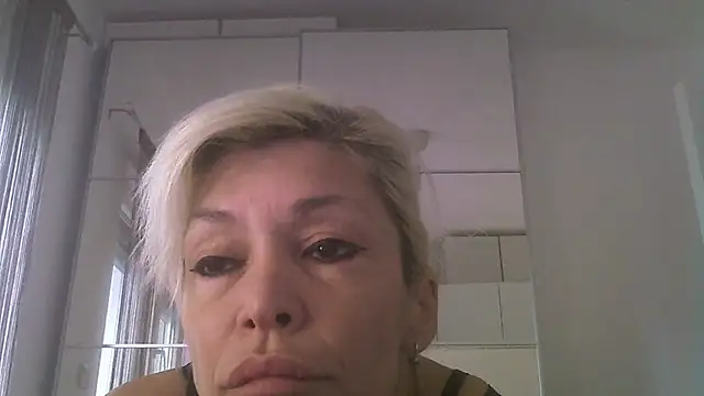 Snapshot of EvaaMina chatting on September 29, 2025, 7:59 am EvaaMina online show from September 29, 2025, 7:59 am