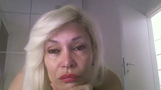 Snapshot of EvaaMina chatting on September 21, 2025, 12:21 pm EvaaMina online show from September 21, 2025, 12:21 pm