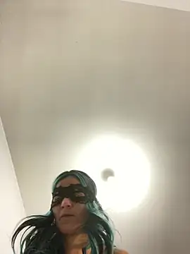 Snapshot of isabella1994 chatting on March 18, 2026, 10:51 am isabella1994 online show from March 18, 2026, 10:51 am