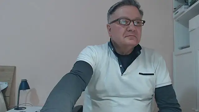 YOU6me online show from March 1, 2025, 3:49 pm