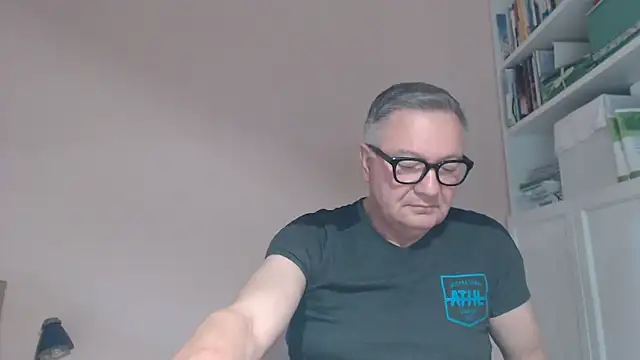 Snapshot of YOU6me chatting on July 29, 2026, 2:16 pm YOU6me online show from July 29, 2026, 2:16 pm