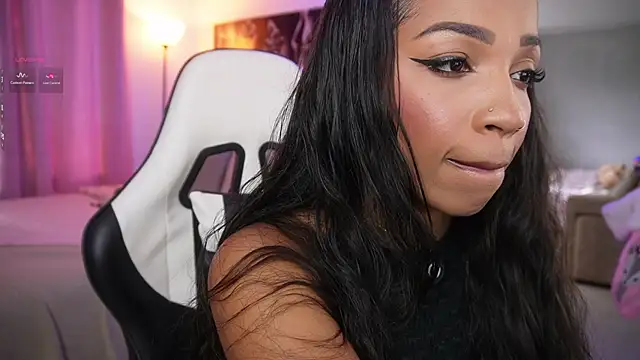 Snapshot of eimi_space chatting on November 6, 2025, 8:57 pm eimi space online show from November 6, 2025, 8:57 pm