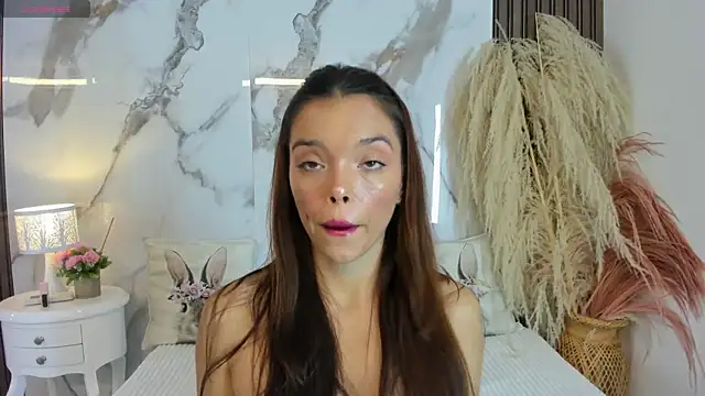 Snapshot of hannahill69 chatting on June 11, 2026, 5:04 am hannahill69 online show from June 11, 2026, 5:04 am