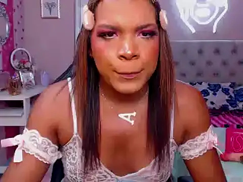 Snapshot of alexa_rodriicum chatting on November 5, 2025, 1:14 pm alexa rodriicum online show from November 5, 2025, 1:14 pm