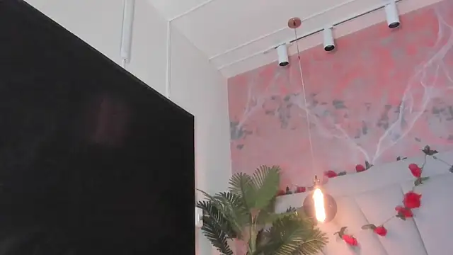 Snapshot of ValerySex_ chatting on June 3, 2026, 12:06 pm ValerySex online show from June 3, 2026, 12:06 pm
