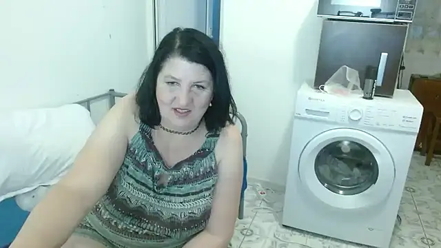 RidemerafSuzana online show from January 31, 2025, 2:28 pm