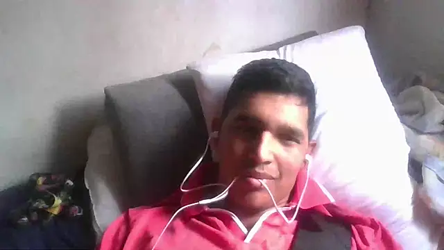 JakeHorny28 online show from December 20, 2025, 7:28 pm