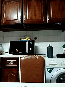 Snapshot of Monick17 chatting on October 22, 2025, 1:27 am Monick17 online show from October 22, 2025, 1:27 am