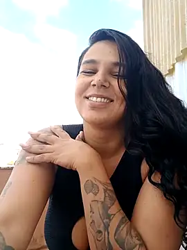 Snapshot of Monick17 chatting on October 7, 2025, 3:24 pm Monick17 online show from October 7, 2025, 3:24 pm