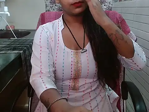 LovingPihu online show from September 21, 2025, 5:45 am
