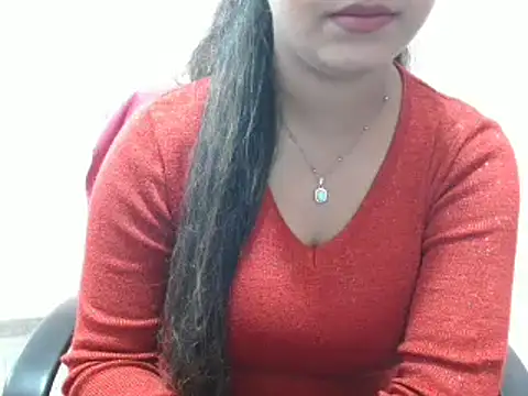 LovingPihu online show from March 8, 2025, 4:56 am