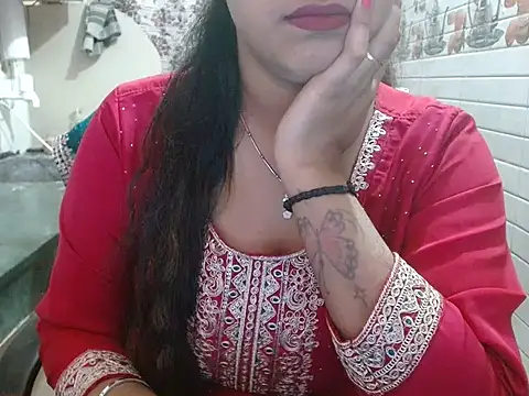 Snapshot of LovingPihu chatting on March 20, 2026, 5:52 am LovingPihu online show from March 20, 2026, 5:52 am