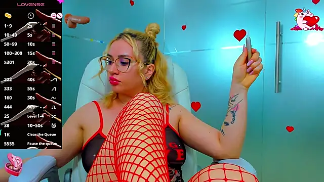 sassy madeline online show from February 15, 2025, 12:04 am