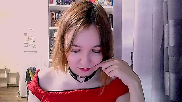 Snapshot of BrattyFoxyGirl chatting on February 17, 2025, 2:06 pm BrattyFoxyGirl online show from February 17, 2025, 2:06 pm