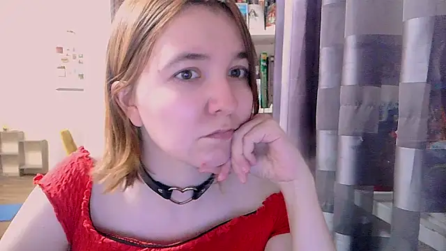 Snapshot of BrattyFoxyGirl chatting on March 5, 2025, 2:23 pm BrattyFoxyGirl online show from March 5, 2025, 2:23 pm