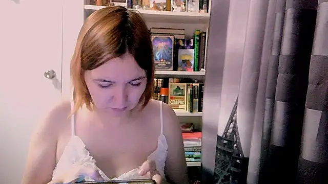 Snapshot of BrattyFoxyGirl chatting on February 15, 2025, 4:45 pm BrattyFoxyGirl online show from February 15, 2025, 4:45 pm