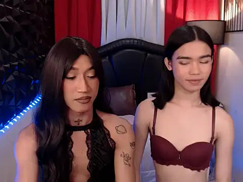 Snapshot of VerSexTs chatting on November 13, 2025, 6:23 pm VerSexTs online show from November 13, 2025, 6:23 pm