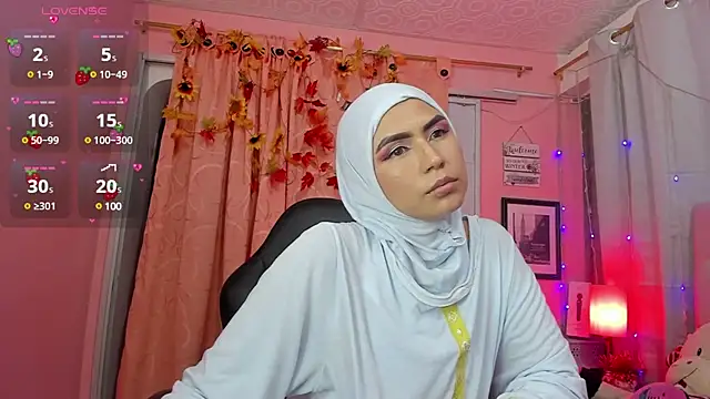 Snapshot of DarshaKhemu chatting on March 7, 2025, 12:04 am DarshaKhemu online show from March 7, 2025, 12:04 am