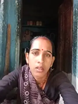 Snapshot of Mohni_Das chatting on July 30, 2026, 3:49 am Mohni Das online show from July 30, 2026, 3:49 am
