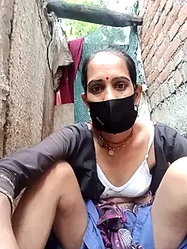Snapshot of Mohni_Das chatting on August 2, 2026, 1:15 am Mohni Das online show from August 2, 2026, 1:15 am