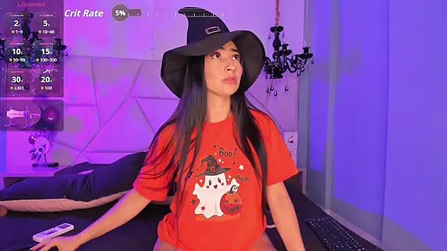 Snapshot of Selenee- chatting on October 19, 2025, 5:16 pm Selenee- online show from October 19, 2025, 5:16 pm