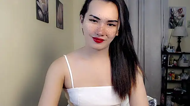 Snapshot of beatrice_21 chatting on October 15, 2025, 2:32 am beatrice 21 online show from October 15, 2025, 2:32 am