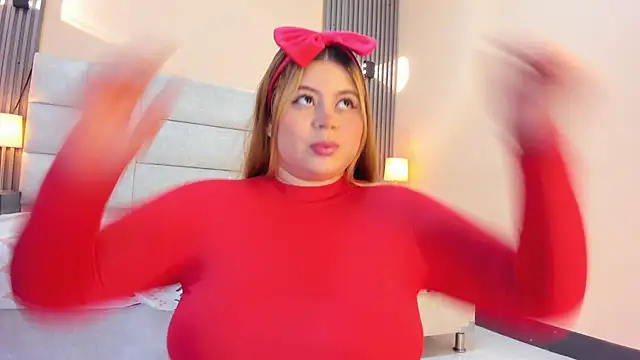 EYMI TOMSOM online show from January 7, 2026, 10:53 am