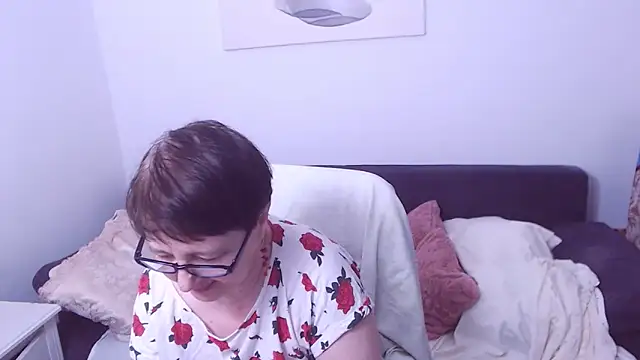 ChristaRose online show from May 3, 2026, 7:46 am