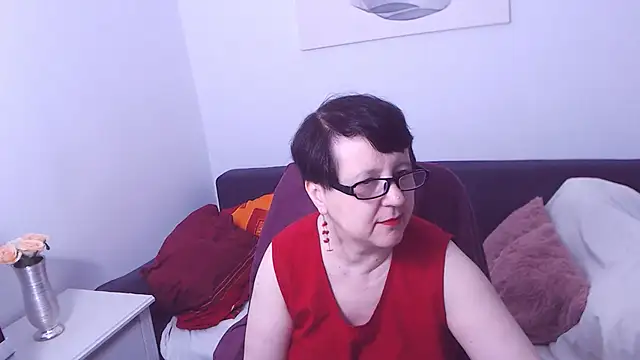 ChristaRose online show from October 15, 2025, 5:32 pm