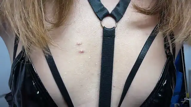 Snapshot of Local_Hoelyx chatting on March 21, 2026, 3:38 pm Local Hoelyx online show from March 21, 2026, 3:38 pm