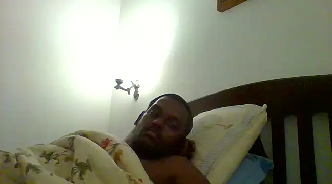 Slavebottombdsm09 online show from February 13, 2025, 6:26 pm