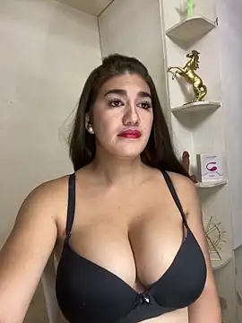Snapshot of SexyFatHugeCock chatting on May 17, 2026, 10:26 am SexyFatHugeCock online show from May 17, 2026, 10:26 am