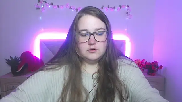 XX Daniella XX online show from April 30, 2026, 6:42 am