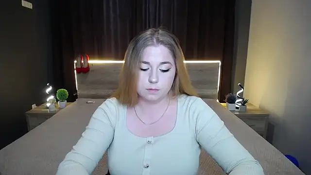 Snapshot of JessikaDaniel chatting on October 7, 2025, 6:36 am JessikaDaniel online show from October 7, 2025, 6:36 am