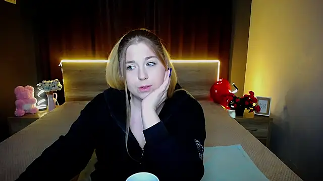 JessikaDaniel online show from February 26, 2026, 7:30 am